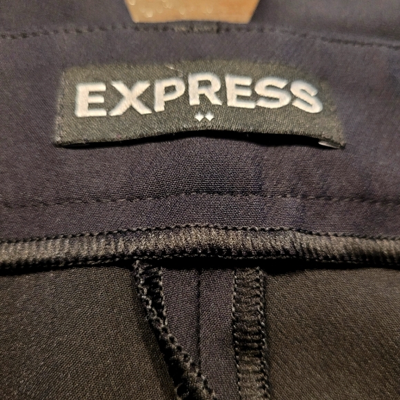 Express Skinny Mid Rise Dress Pants Black Sz 2R - Picture 3 of 8